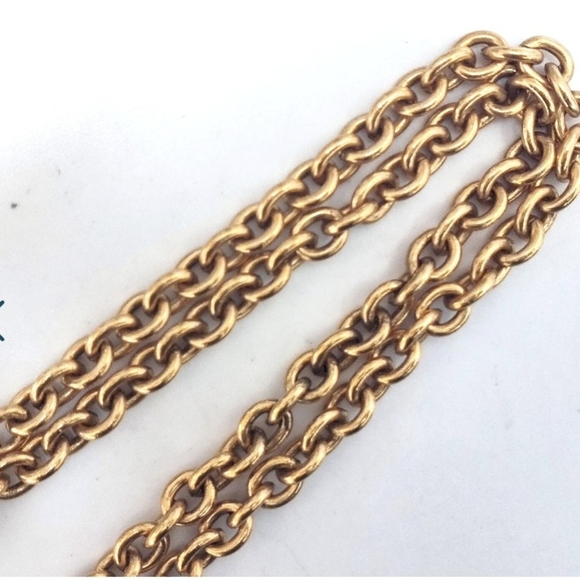 ✨ RARE Vintage CHANEL Quilted CC Logo Pendant Necklace ✨👜 Bold • 💯 Authentic - Picture 8 of 12